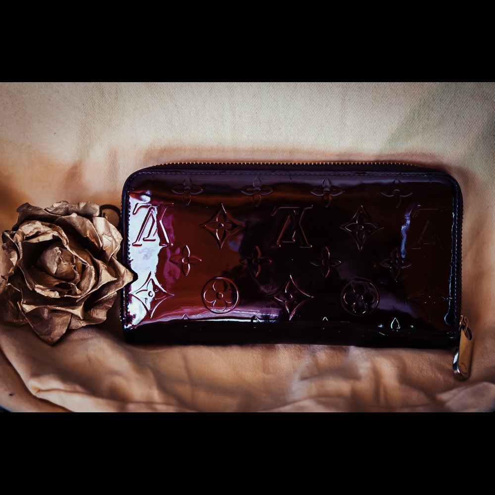 Louis Vuitton Vernis Patent Leather Wallet